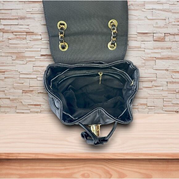 NEW bebe Black and Gold Crossbody Bag - Picture 7 of 10